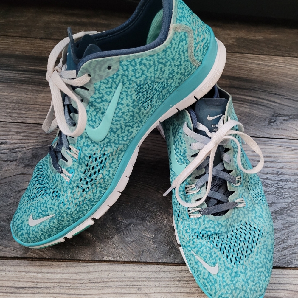 Womens Nike TR fit 4 Size 7.5